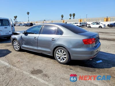 Drugie zdjęcie samochodu z przodu: 2014 VOLKSWAGEN JETTA VIN:3VWD17AJ7EM425232 - miniatura