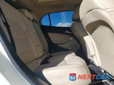 Zdjęcie 11 z 13 samochodu: 2015 MERCEDES-BENZ GLA 250 4MATIC VIN:WDCTG4GB0FJ039322 - miniatura