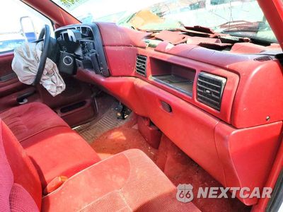 Zdjęcie 8 z 12 samochodu: 1995 DODGE RAM 3500 VIN:1B7MC36W0SS314535 - miniatura