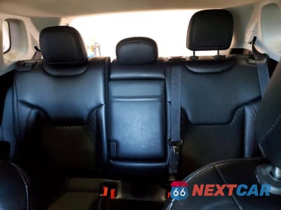 Zdjęcie 10 z 13 samochodu: 2017 JEEP COMPASS LATITUDE VIN:3C4NJDBB2HT646941 - miniatura