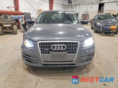 Piąte zdjęcie samochodu w środku: 2011 AUDI Q5 PREMIUM PLUS VIN:WA1LFAFP0BA043198 - miniatura