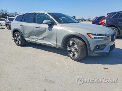 Czwarte zdjęcie samochodu z boku: 2025 VOLVO V60 VIN:YV4L12WK6S2146616 - miniatura
