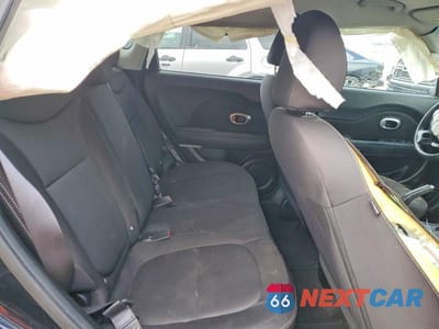 Zdjęcie 11 z 13 samochodu: 2016 KIA SOUL BASE VIN:KNDJN2A23G7285537 - miniatura