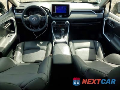 Zdjęcie 8 z 12 samochodu: 2025 TOYOTA RAV4 HYBRID LE VIN:JTMMWRFV3SD280483 - miniatura