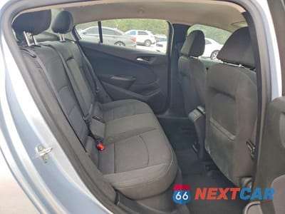 Zdjęcie 10 z 12 samochodu: 2018 CHEVROLET CRUZE LT VIN:1G1BE5SM7J7108298 - miniatura