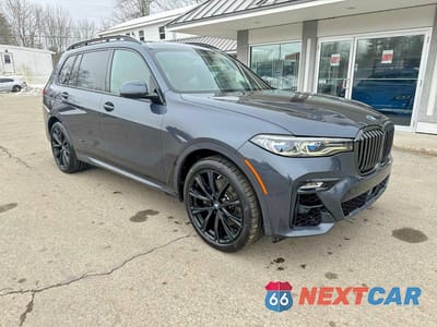 2022 BMW X7 M50I 5UXCX6C00N9J47458 - główne zdjęcie licytacji z USA - miniatura