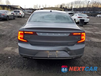 Zdjęcie 6 z 12 samochodu: 2018 VOLVO S90 T6 MOMENTUM VIN:LVY992MK2JP036469 - miniatura