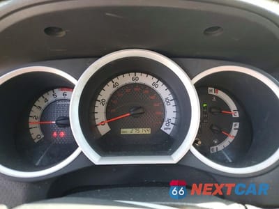 Zdjęcie 9 z 12 samochodu: 2015 TOYOTA TACOMA BASE VIN:5TFUX4EN7FX034235 - miniatura