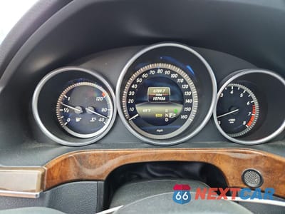 Zdjęcie 9 z 12 samochodu: 2014 MERCEDES-BENZ E 350 VIN:WDDHF5KBXEA813303 - miniatura