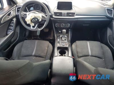 Zdjęcie 8 z 12 samochodu: 2018 MAZDA 3 SPORT VIN:3MZBN1U75JM198609 - miniatura