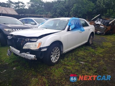 2012 CHRYSLER 300 2C3CCAAGXCH275109 - główne zdjęcie licytacji z USA - miniatura