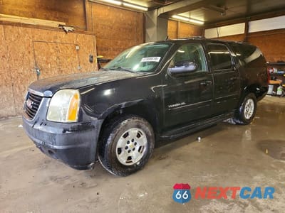 2011 GMC YUKON XL K1500 SLE 1GKS2HE38BR211485 - główne zdjęcie licytacji z USA - miniatura