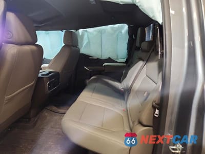 Zdjęcie 10 z 12 samochodu: 2019 GMC SIERRA K1500 SLT VIN:3GTU9DED9KG311970 - miniatura