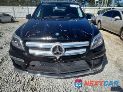 Piąte zdjęcie samochodu w środku: 2015 MERCEDES-BENZ GL 550 4MATIC VIN:4JGDF7DE5FA444357 - miniatura