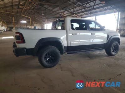 Trzecie zdjęcie samochodu z tyłu: 2022 RAM 1500 TRX VIN:1C6SRFU96NN264142 - miniatura