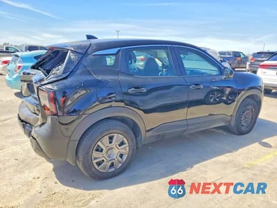 Trzecie zdjęcie samochodu z tyłu: 2025 NISSAN KICKS S VIN:3N8AP6BA1SL320883 - miniatura