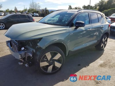 2025 VOLVO EX40 ULTRA YV4ER3HL5S2589630 - główne zdjęcie licytacji z USA - miniatura