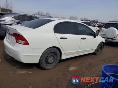 Trzecie zdjęcie samochodu z tyłu: 2011 HONDA CIVIC DX-G VIN:2HGFA1F45BH013253 - miniatura