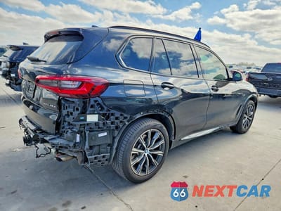 Trzecie zdjęcie samochodu z tyłu: 2022 BMW X5 XDRIVE45E VIN:5UXTA6C05N9K71260 - miniatura
