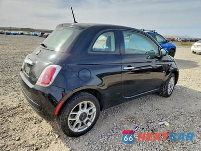 Trzecie zdjęcie samochodu z tyłu: 2015 FIAT 500 POP VIN:3C3CFFARXFT623914 - miniatura