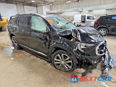 Czwarte zdjęcie samochodu z boku: 2020 GMC TERRAIN DENALI VIN:3GKALXEX5LL300509 - miniatura