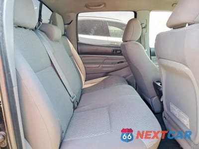 Zdjęcie 10 z 11 samochodu: 2015 TOYOTA TACOMA V6 VIN:5TFLU4EN2FX121481 - miniatura