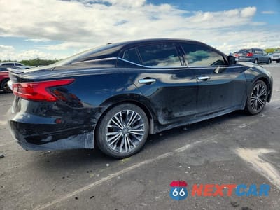 Trzecie zdjęcie samochodu z tyłu: 2017 NISSAN MAXIMA PLATINUM VIN:1N4AA6AP7HC393348 - miniatura