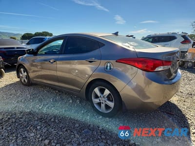 Drugie zdjęcie samochodu z przodu: 2013 HYUNDAI ELANTRA GLS VIN:5NPDH4AE6DH399498 - miniatura