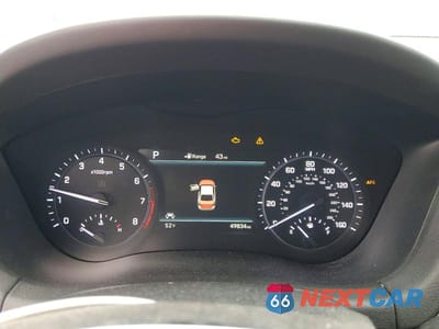 Zdjęcie 9 z 13 samochodu: 2018 GENESIS G80 3.3T SPORT VIN:KMHGN4JB4JU252976 - miniatura