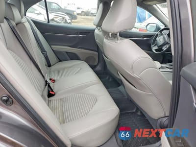 Zdjęcie 10 z 12 samochodu: 2021 TOYOTA CAMRY SE VIN:4T1G11AK1MU587529 - miniatura