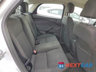 Zdjęcie 10 z 12 samochodu: 2016 FORD FOCUS SE VIN:1FADP3F23GL341205 - miniatura