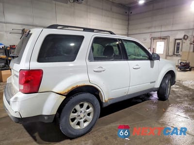 Trzecie zdjęcie samochodu z tyłu: 2008 MAZDA TRIBUTE S VIN:4F2CZ06108KM28654 - miniatura