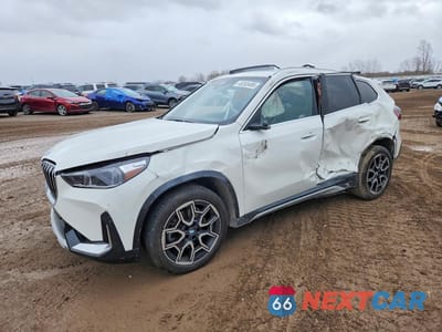 2025 BMW X1 XDRIVE28I WBX73EF06S5341700 - główne zdjęcie licytacji z USA - miniatura