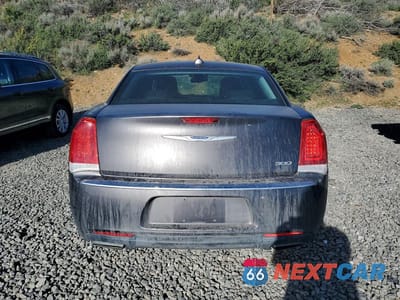 Zdjęcie 6 z 12 samochodu: 2016 CHRYSLER 300 LIMITED VIN:2C3CCAAGXGH142100 - miniatura
