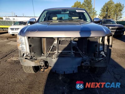 Piąte zdjęcie samochodu w środku: 2012 CHEVROLET SILVERADO K1500 LT VIN:1GCPKSE70CF143641 - miniatura