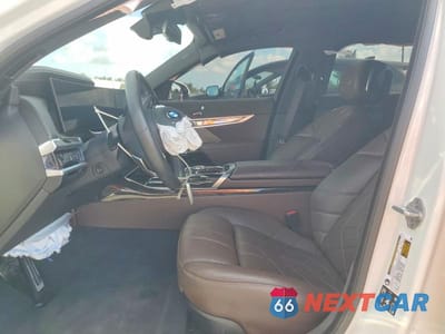 Zdjęcie 7 z 12 samochodu: 2026 BMW 740 XI VIN:WBA33EH03TCW93507 - miniatura