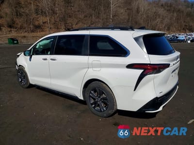 Drugie zdjęcie samochodu z przodu: 2024 TOYOTA SIENNA XSE 7-PASSENGER VIN:5TDDSKFC9RS135982 - miniatura