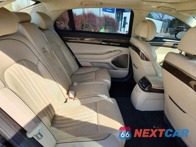 Zdjęcie 10 z 13 samochodu: 2017 GENESIS G90 3.3T PREMIUM VIN:KMHG34JAXHU032426 - miniatura