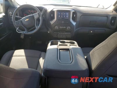 Zdjęcie 8 z 12 samochodu: 2024 CHEVROLET SILVERADO K1500 CUSTOM VIN:1GCPDBEK7RZ203565 - miniatura