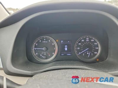 Zdjęcie 9 z 12 samochodu: 2018 HYUNDAI TUCSON SEL VIN:KM8J3CA46JU693676 - miniatura