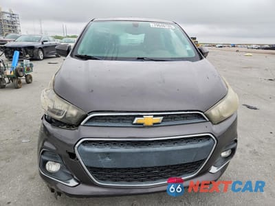Piąte zdjęcie samochodu w środku: 2016 CHEVROLET SPARK 1LT VIN:KL8CD6SA6GC582441 - miniatura