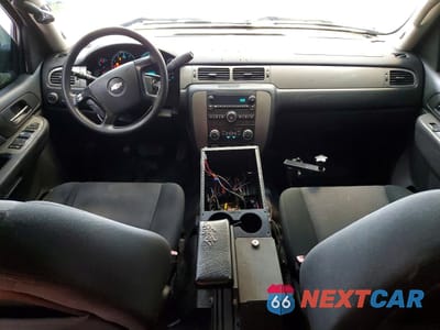 Zdjęcie 8 z 13 samochodu: 2013 CHEVROLET TAHOE POLICE VIN:1GNLC2E02DR300866 - miniatura