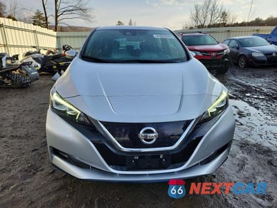 Piąte zdjęcie samochodu w środku: 2020 NISSAN LEAF SV PLUS VIN:1N4BZ1CP4LC307404 - miniatura