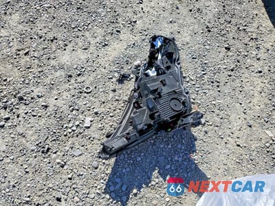 Zdjęcie 12 z 12 samochodu: 2023 TOYOTA PRIUS PRIME SE VIN:JTDACACU2P3009887 - miniatura