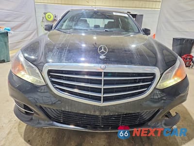 Piąte zdjęcie samochodu w środku: 2014 MERCEDES-BENZ E 350 4MATIC VIN:WDDHF8JB8EA817904 - miniatura