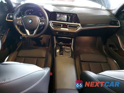 Zdjęcie 8 z 11 samochodu: 2022 BMW 330I VIN:3MW5R1J01N8C70610 - miniatura