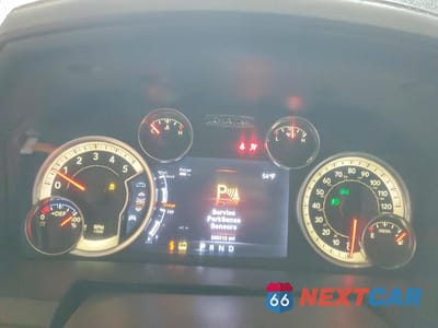 Zdjęcie 9 z 13 samochodu: 2014 RAM 2500 LARAMIE VIN:3C6UR5NLXEG202040 - miniatura
