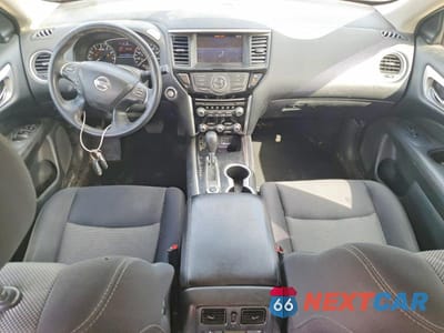 Zdjęcie 8 z 12 samochodu: 2019 NISSAN PATHFINDER SV VIN:5N1DR2MM5KC588135 - miniatura