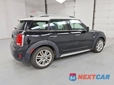 Trzecie zdjęcie samochodu z tyłu: 2020 MINI COOPER COUNTRYMAN ALL4 VIN:WMZYW5C03L3L16831 - miniatura