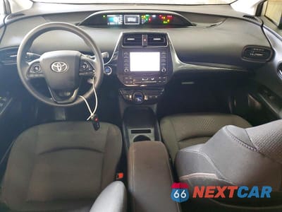 Zdjęcie 8 z 13 samochodu: 2020 TOYOTA PRIUS LE VIN:JTDKARFU9L3107927 - miniatura
